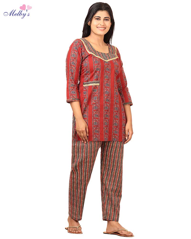 - Long Sleeve Night Suit In Cambric Cotton Fabric - Top & Pants - Maroon
