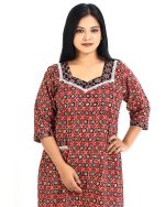 Long Sleeve Night Suit In Cambric Cotton Fabric - Short Top And Pants - Image 4