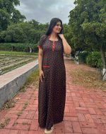 Comfortable Churidar Model Cotton Nighty With Collar Neck - 55 Inches Long - Black - Image 6