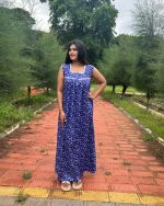 Sleeveless Front Open Cotton Nighty With Buttons, 55 Inches Long - Blue - Image 2