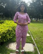 Night Suit In Cambric Cotton Fabric - Short Top And Pants - Pink - Image 4
