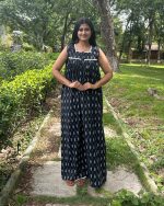 Premium Cambric Cotton Nighty -Sleeveless - Buttons Type - Black - Image 3