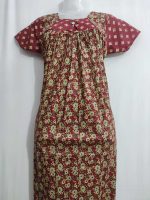 Traditional cotton nighty, 55 Inches Long - Maroon - Image 2
