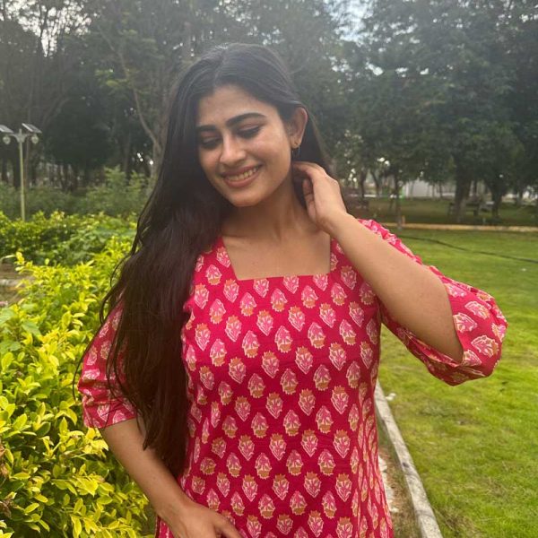 Night Suit In Cambric Cotton Fabric - Short Top And Pants - Magenta