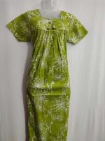 Traditional cotton nighty, 55 Inches Long - Green - Image 3