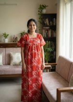 Traditional cotton nighty, 55 Inches Length - Image 2